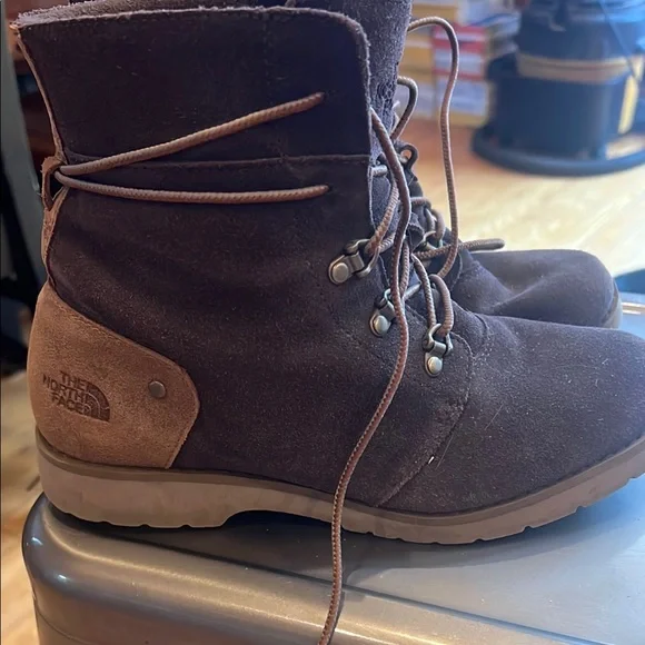 The North Face Brown Lace Up Boots - Picture 1 of 3